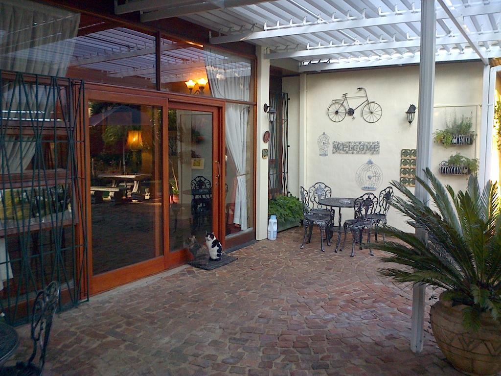 Jubilee Lodge Guest House Johannesburg Bagian luar foto