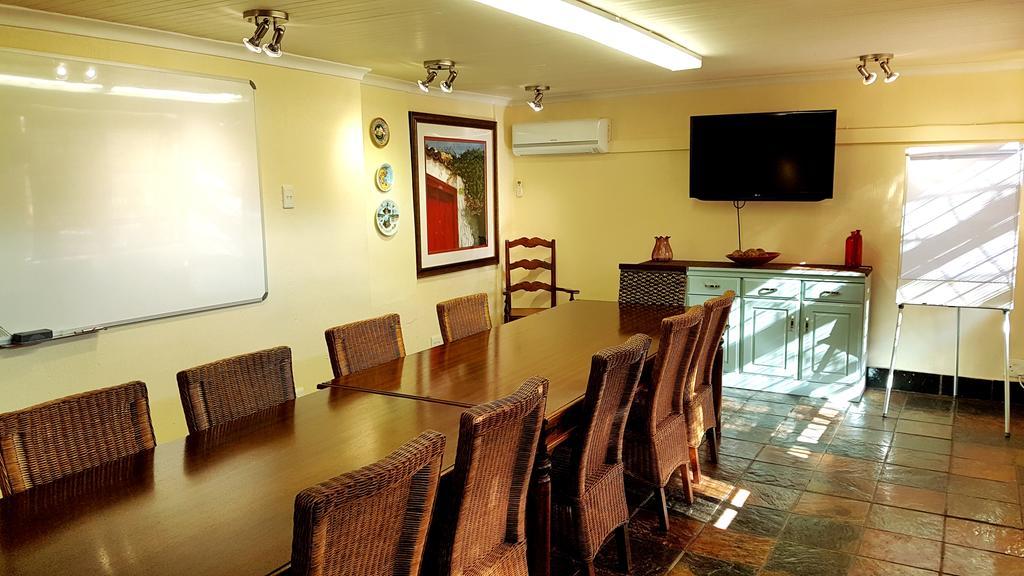 Jubilee Lodge Guest House Johannesburg Bagian luar foto